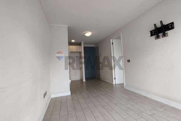 Arriendo bello depto 1d 1b +bg metro sta ana - Imagen 7