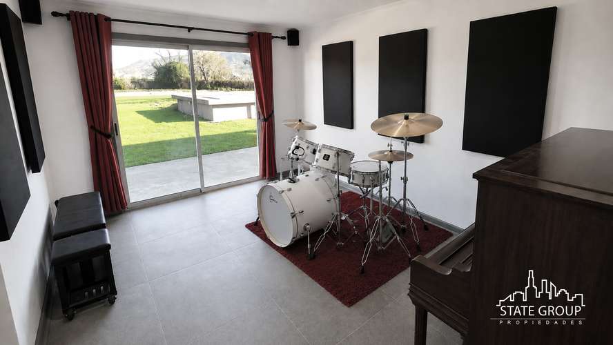 VENTA PARCELA DE 5700M2 CON CASA DE 250M2 PAINE 5 DORMITORIO - Imagen 21