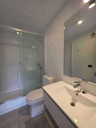 Arriendo Moderno y amplio Depto 1D1B Pto Varas (188037) - Imagen 23