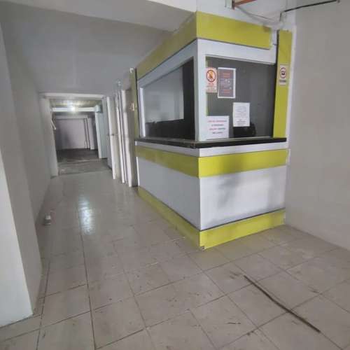 Local Comercial en arriendo · San Antonio