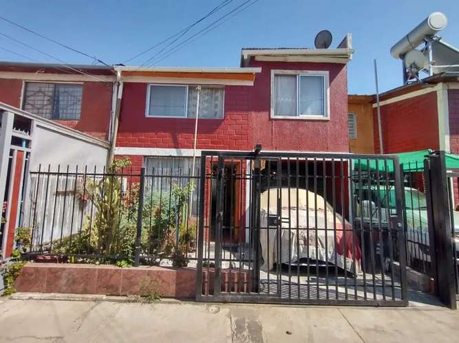 Casa en venta · Pudahuel - Imagen 2