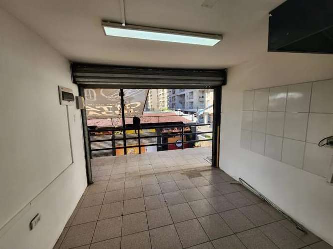 Local Comercial en arriendo · Macul