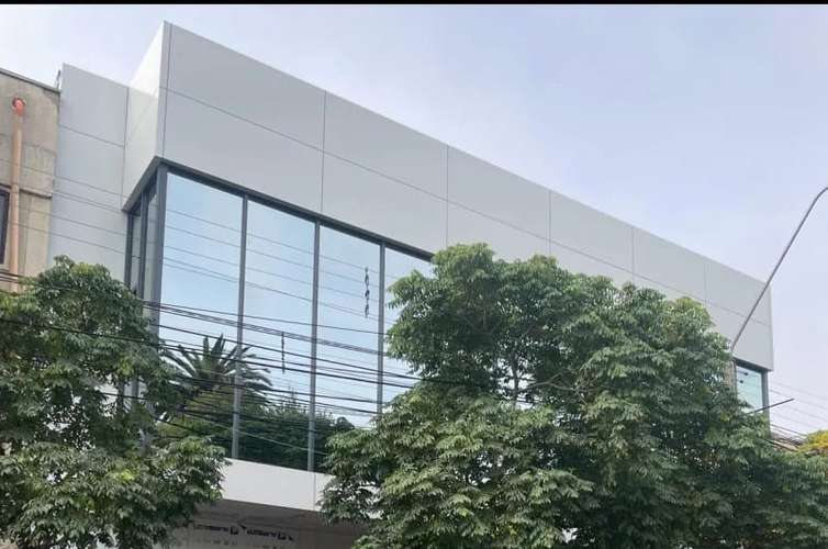 Local Comercial en arriendo · San Antonio