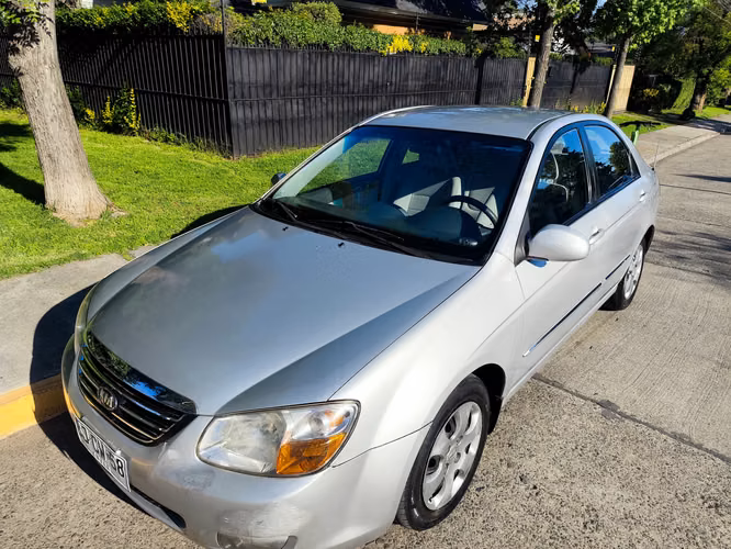 KIA CERATO - Imagen 9