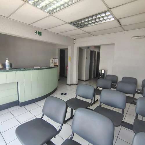 Local Comercial en arriendo · San Antonio