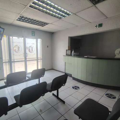Local Comercial en arriendo · San Antonio