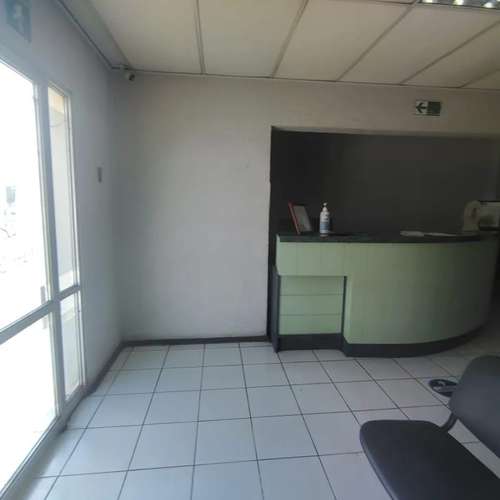Local Comercial en arriendo · San Antonio