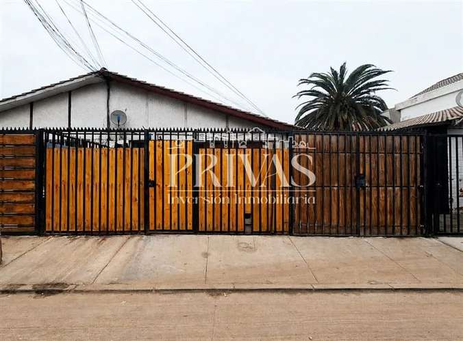 Casa en venta · Pudahuel