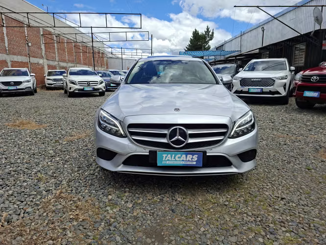 MERCEDES-BENZ C200 2019