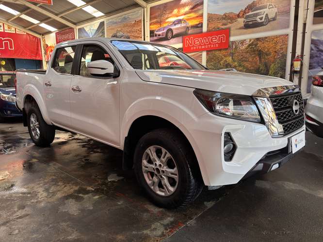NISSAN MODELO NAVARA 4X2 TURBO DIESEL 2023 FULL EQUIPO