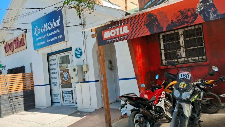 SE ARRIENDA LOCAL EN CALLE BARROS LUCO EXCELENTE UBICACIÓN