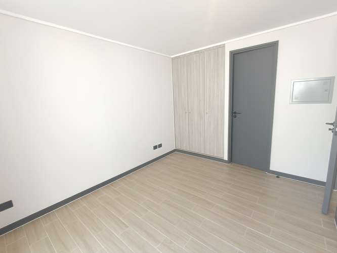 C. Nueve 740 (1 Bod) [3502-1] - Imagen 5