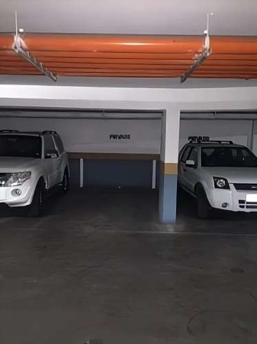 Estacionamiento en venta · Las Condes