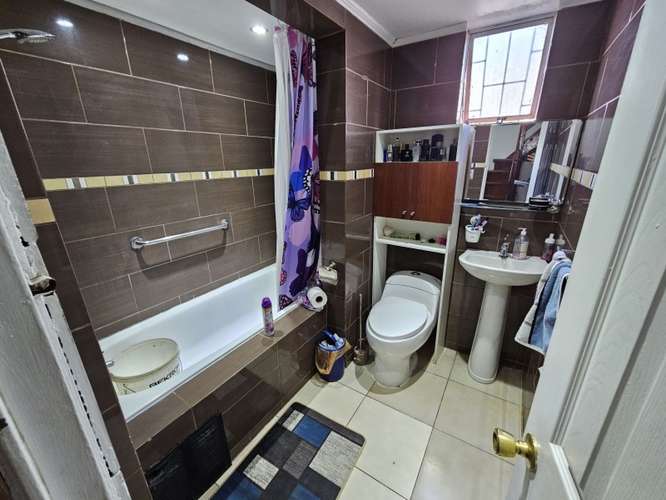 Oportunidad / Amplia Casa / Centro de Lampa / 5D+1B - Imagen 13
