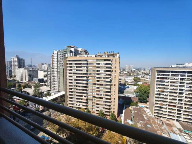 Oportunidad Depto En Santiago Centro,, Metro Santa Lucía