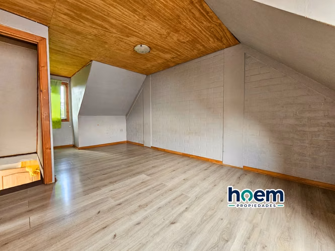 ¡CASA EN CALLE PRINCIPAL! CON POTENCIAL COMERCIAL - Imagen 8