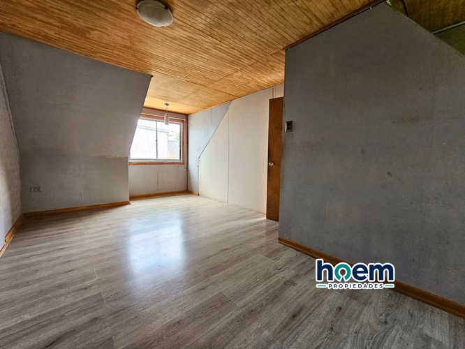 ¡CASA EN CALLE PRINCIPAL! CON POTENCIAL COMERCIAL - Imagen 9