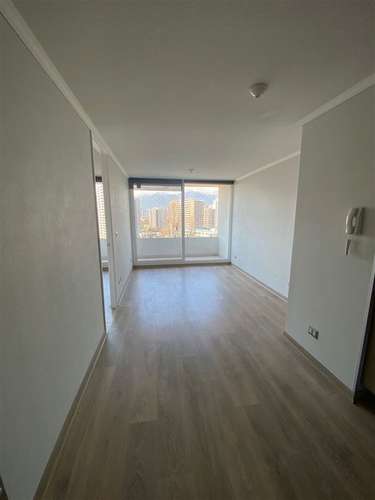 Departamento en arriendo de 1 dorm. en La Florida