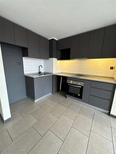 Departamento en arriendo de 1 dorm. en La Cisterna
