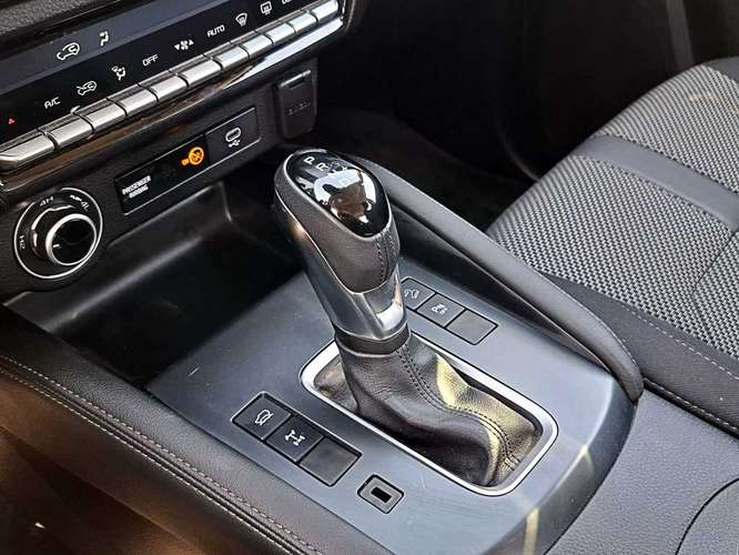 MAZDA BT-50 2025 - Imagen 19
