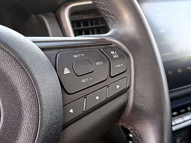 MAZDA BT-50 2025 - Imagen 17
