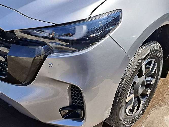 MAZDA BT-50 2025 - Imagen 7