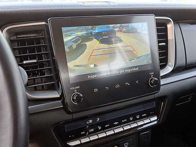 MAZDA BT-50 2025 - Imagen 18
