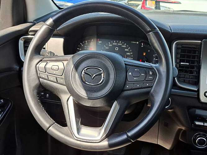 MAZDA BT-50 2025 - Imagen 10