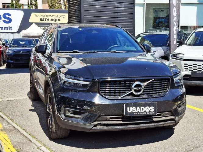 VOLVO XC40 2020 - Imagen 3