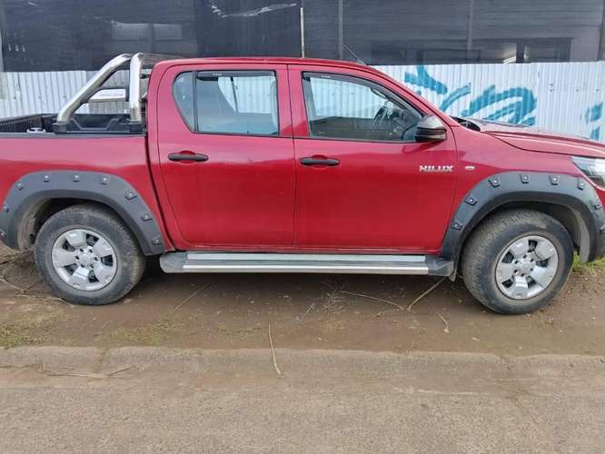 Camioneta diesel 4x4 - Imagen 4