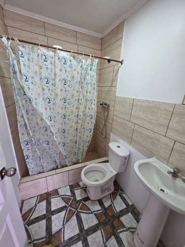 CASA EN ARRIENDO IQUIQUE 18D 5B