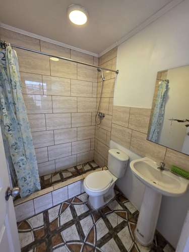 CASA EN ARRIENDO IQUIQUE 18D 5B