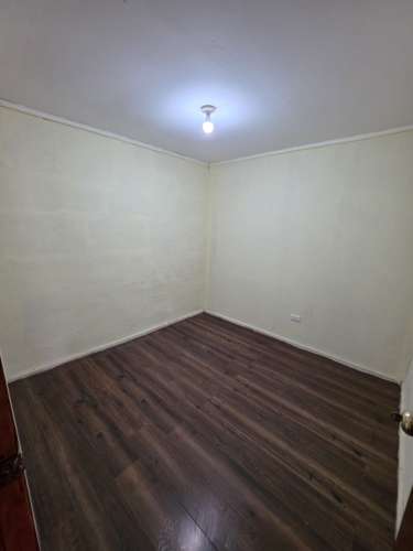 CASA EN ARRIENDO IQUIQUE 18D 5B