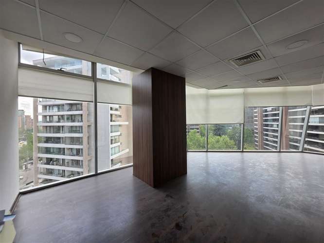 Oficina en Arriendo en Edificio Quantum
