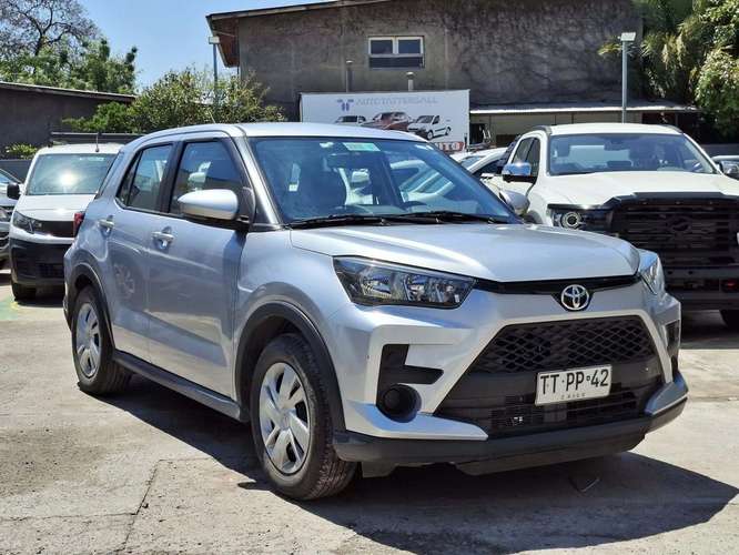 TOYOTA RAIZE 2025 - Imagen 3