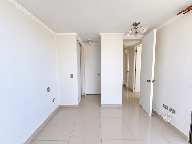 Venta | Departamento 3 dormitorios, 2 balcones y vista norponiente. - Imagen 5