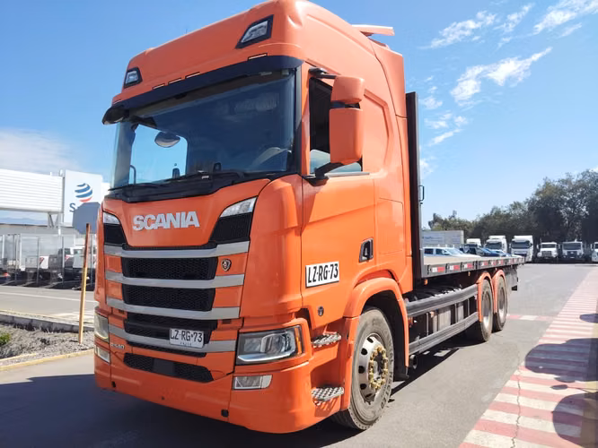 Camión largo SCANIA modelo R 540 B 6x4