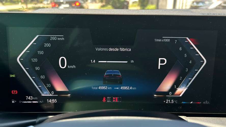 BMW 320 2.0 AUT (2023) - Imagen 7