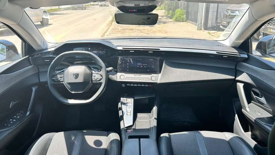 Peugeot 308 ALLURE PACK 130 EAT8 1.2 AUT 5P (2023)