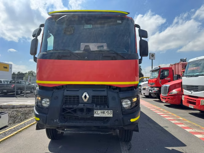 Camión Usado Aljibe Renault K-480
