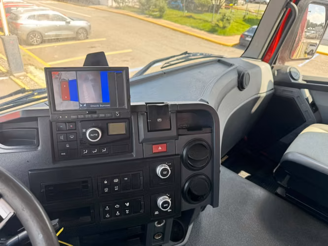 Camión Usado Aljibe Renault K-480