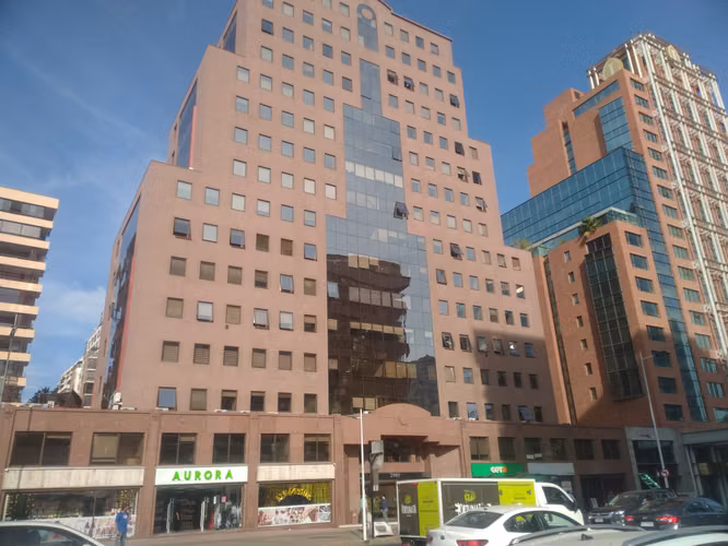 OFICINA CALLE VITACURA 2909 COMUNA LAS CONDES