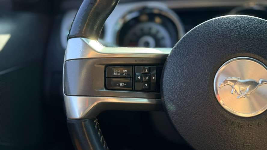 Ford Mustang cabriolet 5.0  (2013) - Imagen 18