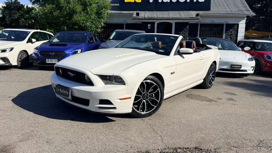 Ford Mustang cabriolet 5.0  (2013)