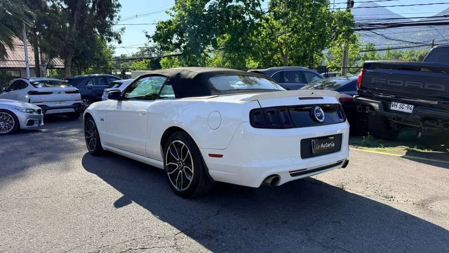 Ford Mustang cabriolet 5.0  (2013) - Imagen 6