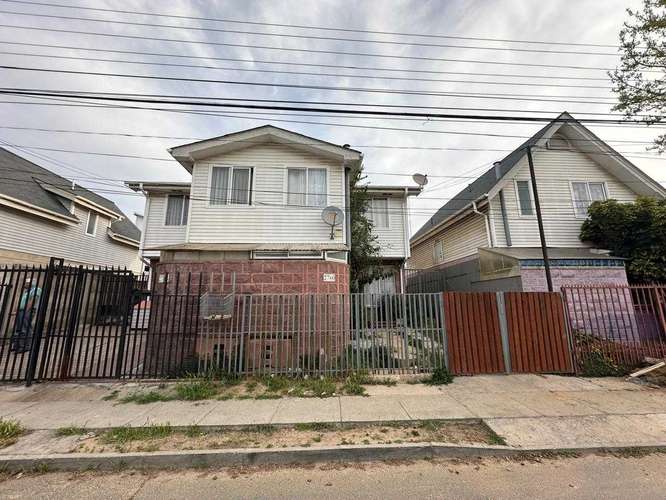 ARRIENDO CASA 3 DORMITORIOS 2 BAÑOS QUILPUÉ (188111) - Imagen 3