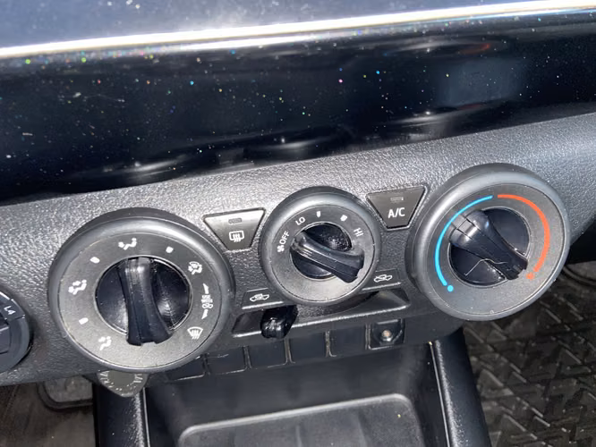 HILUX DX 4X4 SXKT37-TEMUCO - Imagen 16
