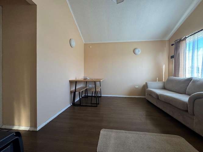 Arriendo casa amoblada año corrido