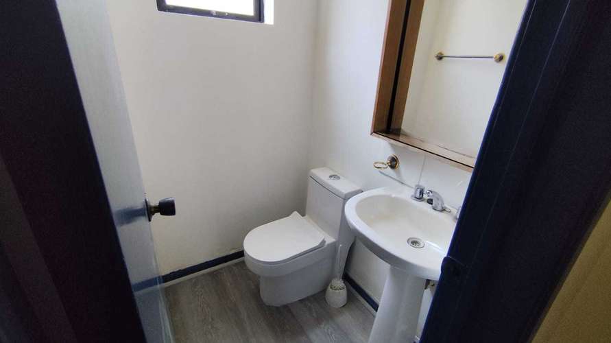 Arriendo amplia Bodega en terreno 4.300 m2 (188135)