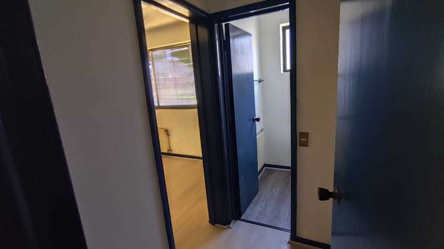 Arriendo amplia Bodega en terreno 4.300 m2 (188135)